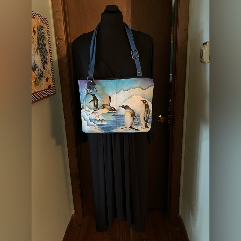 Anuschka Arctic Emperor Penguins Leather Hand Painted Organizer Crossbody RFID - Picture 6 of 13